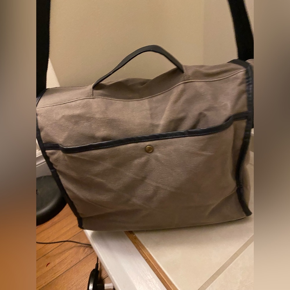 Grey vintage Messenger bag